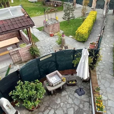 Casa Appartamento Vacanze La Fermata Delle Rondini Castello di Annone Экстерьер фото