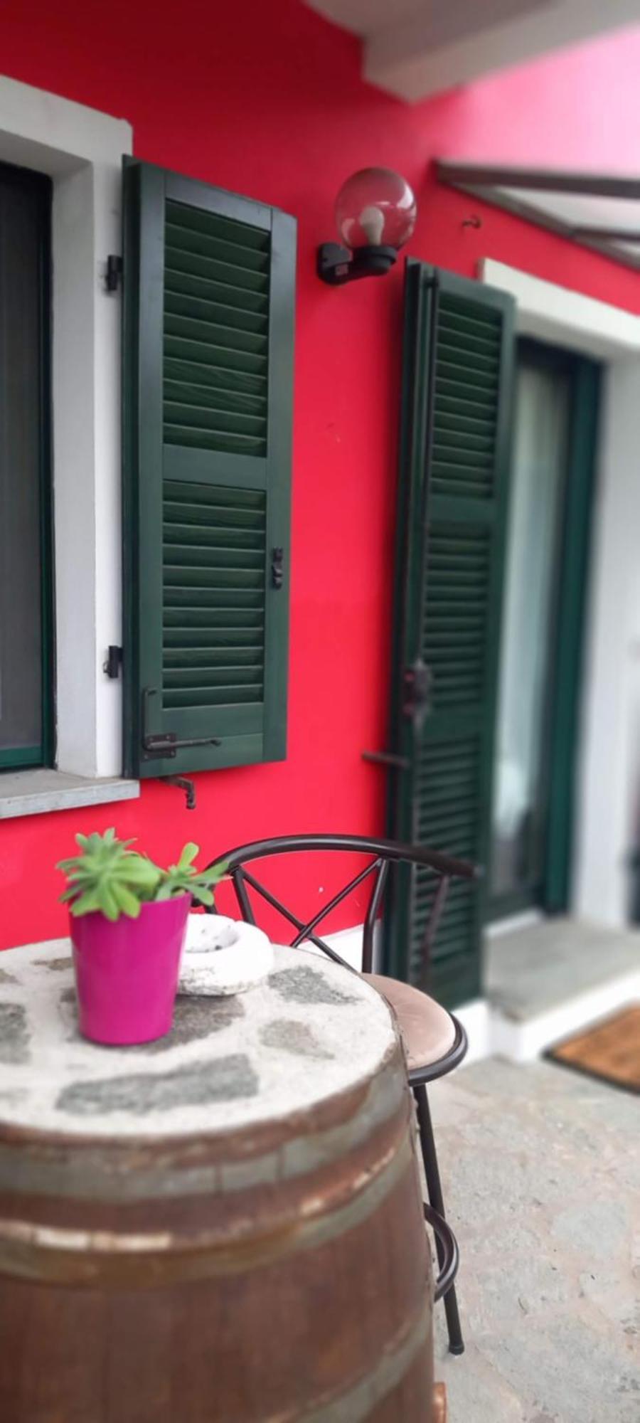 Casa Appartamento Vacanze La Fermata Delle Rondini Castello di Annone Экстерьер фото